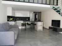 LOFT chic et moderne, déco industrielle - B&B Beausoleil