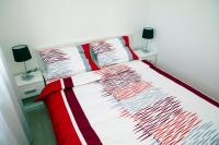 Comfort One-Bedroom Apartment with Balcony and Sea View