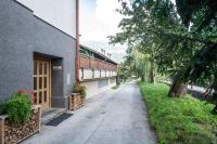 Landhaus Lindner Appartements - Bed and Breakfast Fügen