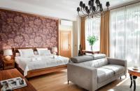 Junior Suite with Garden View