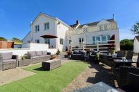 Bunny Meadows Holiday Farmhouse near Carmarthen & Pembrokeshire - Chambres d'hôtes Carmarthen
