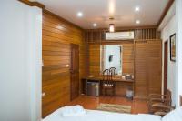 Twin Room with Bathroom