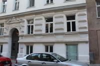 Central Vienna Apartment with unique 40m2 city garden & self check in - B&B Vienna