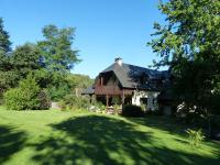 LES CHAMBRES DU GAVE D'OSSAU - Bed and Breakfast
