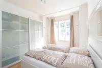 Cozy studio with parking near city center - B&B Prague