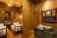 Twin Room with Private Bathroom