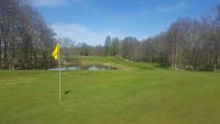 Melleruds Golfklubb Bed & Breakfast - Bed and Breakfast Mellerud