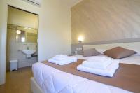 Chambre Double ou Lits Jumeaux - Vue sur Jardin