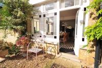 Single Room with En Suite Shower