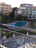 Apartment with Garden View