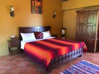 Chambre Lit Queen-Size avec Balcon