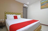 B&B Surakarta - RedDoorz near UNS Solo - Bed and Breakfast Surakarta