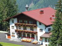 Hotel Pension Berghof - Chambres d’hôtes