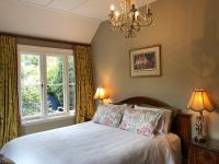 Camera Queen Deluxe con Vista Giardino