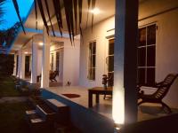 La Perla Bentota - Bed and Breakfast