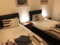 Twin Room - Upper Level