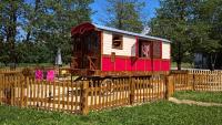 Roulottes au pied du Vercors - Ferienwohnung
