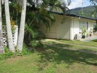 Edge Hill Clean & Green Cairns, 7 Minutes from the Airport, 7 Minutes to Cairns CBD & Reef Fleet Terminal - Chambres d'hôtes Cairns