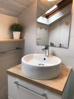 Joli studio 4P entre télécabine et Commerces - B&B
