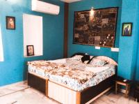 Deluxe Double Room (2 Adults + 1 Child)