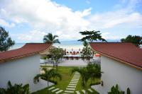 Doppelzimmer mit Balkon und Meerblick