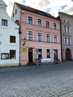Kosmos 9 - Apartament Orbita by Rentoom - Bed and Breakfast Toruń
