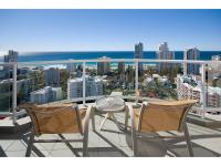 Deluxe Extra Large Studio Apartment - Ocean View