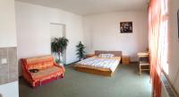 Doppel- oder Zweibettzimmer