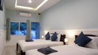 Triple Room with Terrace