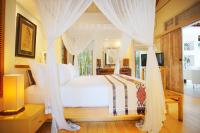 Deluxe One-Bedroom Villa with Private Pool