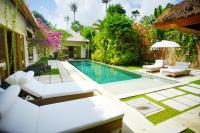 B&B Seminyak - Villa Bali Asri Batubelig - Bed and Breakfast Seminyak