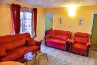 Apartamento de 2 dormitorios con terraza