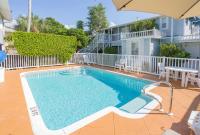 Meranova Guest Inn - B&B