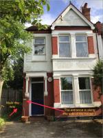 Bikki Apartments - 2 Bed - Free Parking - Own Entrance - Chambres d'hôtes Harrow