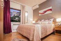 Two-Bedroom Apartment with Balcony and Sea View
