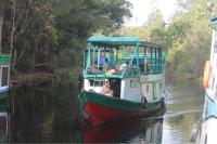 Orangutan Shaka Houseboat with cabin - B&B