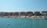 On The Beach La Rena Beddha - Bed and Breakfast