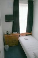 Einzelzimmer mit eigenem Bad