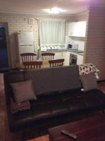 Affordable Apartment close to city and Beaches - Ferienwohnung Perth