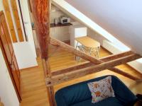 Estudio con vistas al jardín