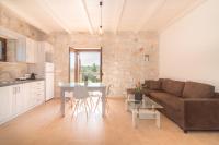 Green Stone Villas Apartments - Bed and Breakfast
