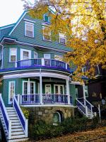The Coolidge Corner Guest House: A Brookline Bed and Breakfast - B&B