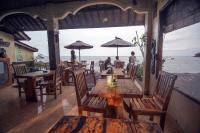 B&B Amed - Sunrise Cafe Bungalows - Bed and Breakfast Amed