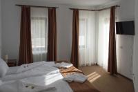 B&B Alba Iulia - Pensiune Casa Ampeia - Bed and Breakfast Alba Iulia