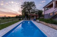 B&B Jakići - Modern Villa Vesna with Private Pool - Bed and Breakfast Jakići