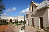 Rietfontein Ostrich Palace - B&B
