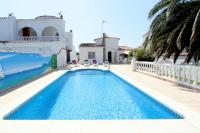 LEON INMO Villa Franca - 10049 - Bed and Breakfast Empuriabrava