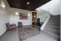 Tweepersoonskamer met 2 Aparte Bedden en Badkamer