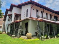 Cosy Nest Home stay - B&B