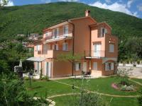 Appartamento con 1 Camera da Letto e Patio (4 Adulti)